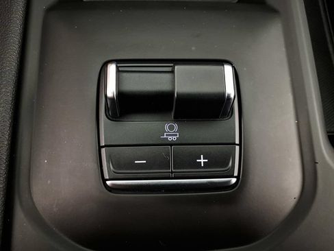 Used 2025 GMC Sierra 2500 AT4 AWD/4WD image 21