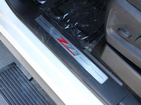 Used 2017 Chevrolet Silverado 1500 LTZ Z71 w/ LTZ Plus Package image 32