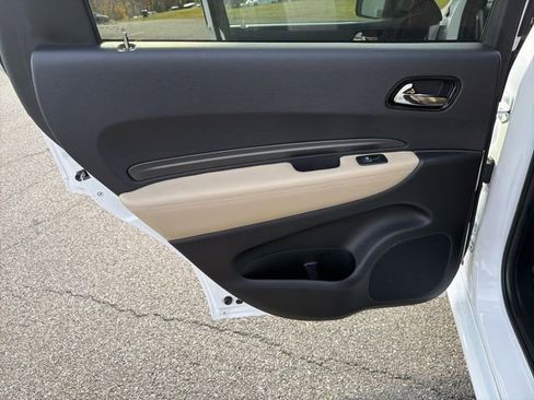 Used 2022 Dodge Durango GT image 15