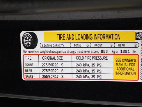 Used 2022 Chevrolet Silverado 1500 Custom w/ LPO, Dark Essentials Package AWD/4WD image 29