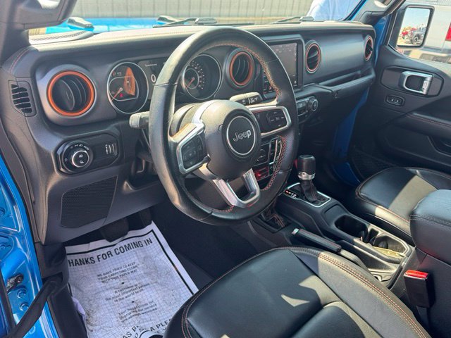 Used 2023 Jeep Gladiator Mojave w/ LED Lighting Group AWD/4WD image 12