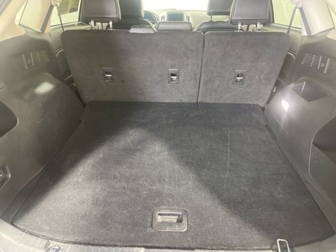 Used 2024 Ford Edge SEL image 11