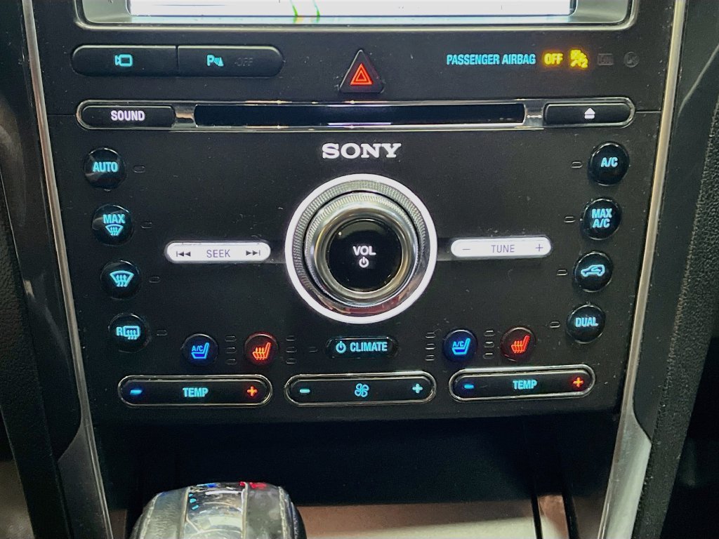 Used 2018 Ford Explorer Limited AWD/4WD image 16
