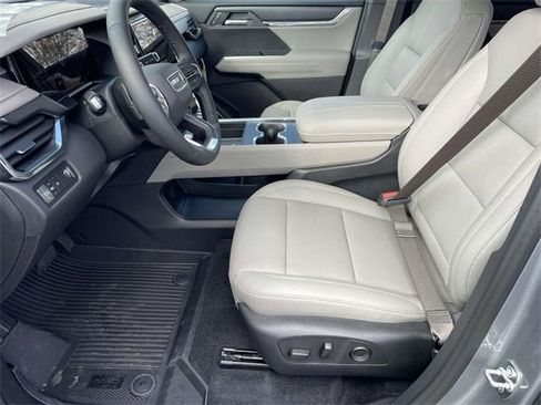 New 2026 GMC Acadia Elevation w/ Black Edition image 12