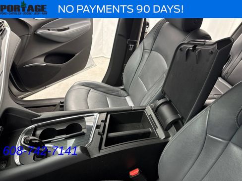 Used 2021 Buick Enclave Essence FWD image 21