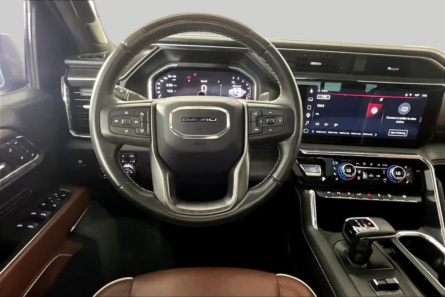 Used 2023 GMC Sierra 1500 Denali Ultimate AWD/4WD image 6