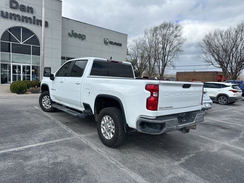 Used 2023 Chevrolet Silverado 2500 LT w/ Convenience Package image 4