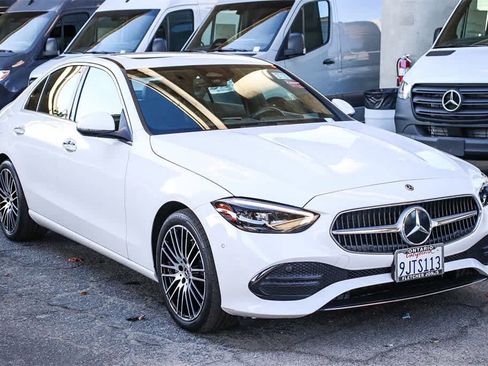 Used 2023 Mercedes-Benz C 300 Sedan image 3