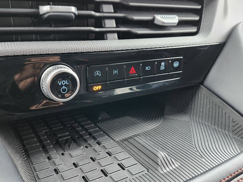 Used 2025 Ford Explorer ST w/ Sun And Sound Package image 37