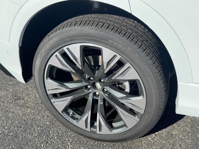 New 2026 Audi Q8 Premium Plus