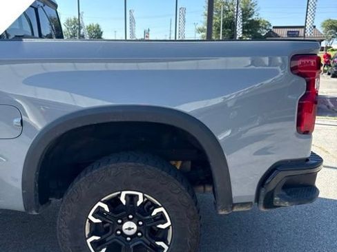 Used 2024 Chevrolet Silverado 1500 ZR2 w/ Technology Package AWD/4WD image 10