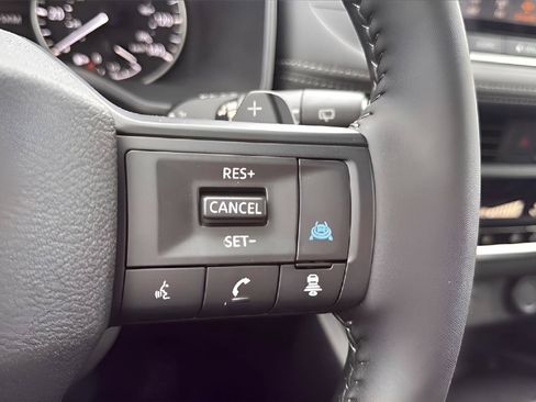 New 2026 Nissan Rogue SV FWD image 25