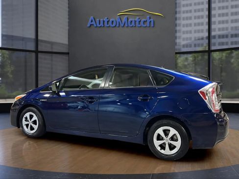 Used 2015 Toyota Prius Two image 6