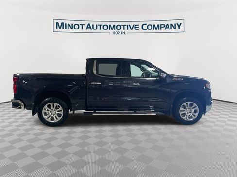 Used 2023 Chevrolet Silverado 1500 LTZ AWD/4WD image 9