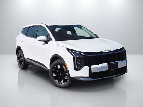 New 2026 Kia Sportage LX FWD image 1
