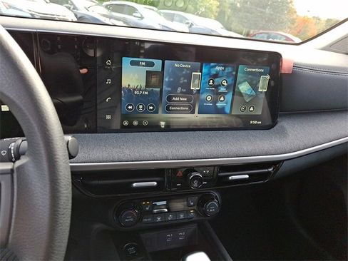 New 2026 Nissan Kicks SV w/ SV Premium Package image 8