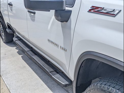 Used 2024 Chevrolet Silverado 2500 Custom w/ Custom Value Package AWD/4WD image 14