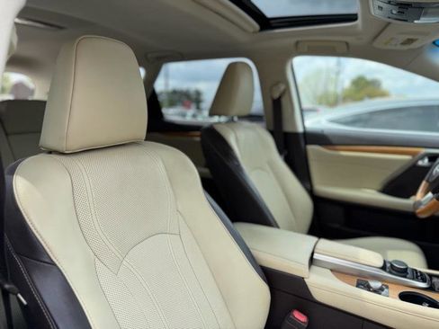 Used 2018 Lexus RX 350L FWD w/ Premium Package image 23