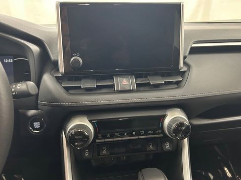 Certified 2025 Toyota RAV4 XLE w/ Convenience Package AWD/4WD image 20