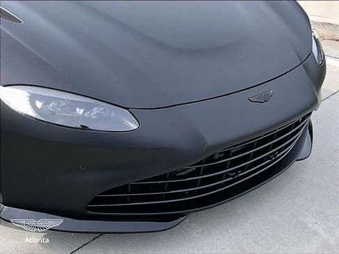 Used 2023 Aston Martin V8 Vantage Roadster RWD image 23