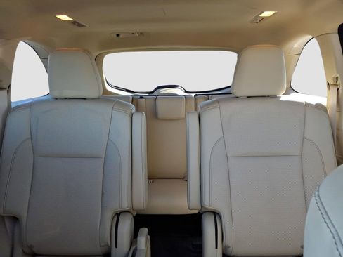 Used 2016 Toyota Highlander Limited image 20