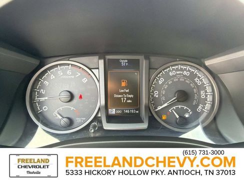 Used 2018 Toyota Tacoma TRD Off-Road image 29