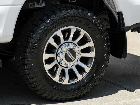 Used 2021 Ford F250 Lariat w/ Lariat Value Package AWD/4WD image 56