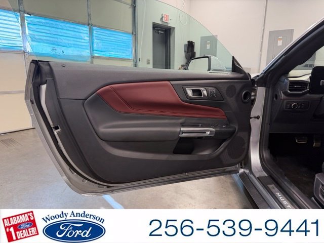 Used 2025 Ford Mustang GT Premium RWD image 21