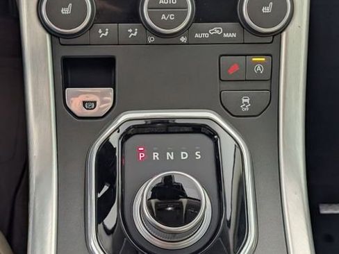 Used 2016 Land Rover Range Rover Evoque SE image 20