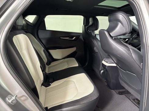 Used 2023 Kia EV6 GT-Line w/ GT-Line White Seat Package image 18