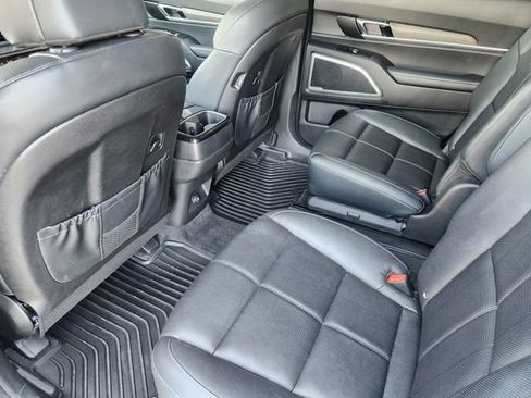 Used 2022 Kia Telluride EX w/ EX Premium Package FWD image 21