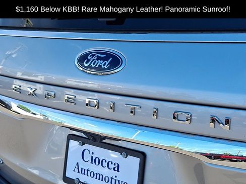 Used 2022 Ford Expedition Max Limited AWD/4WD image 32