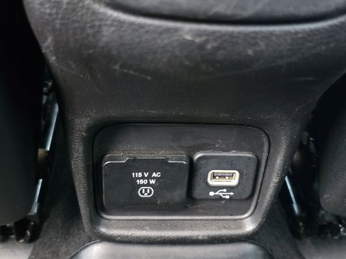 Used 2019 Jeep Compass Sport image 15