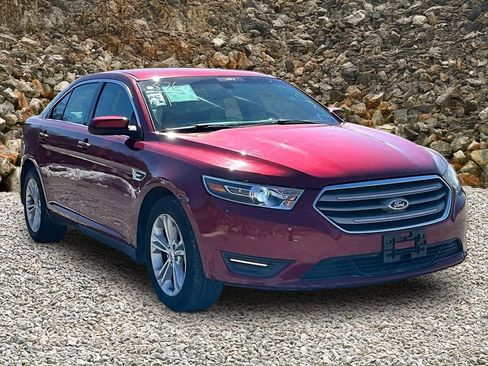 Used 2015 Ford Taurus SEL w/ Equipment Group 201A image 10