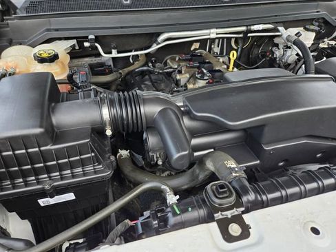 Used 2022 Chevrolet Colorado LT w/ Fleet Safety Package RWD image 20
