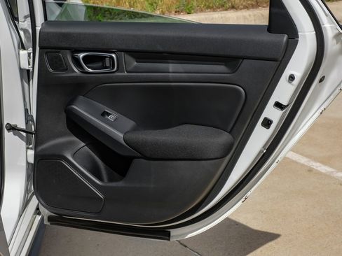Used 2024 Honda Civic Sport image 46
