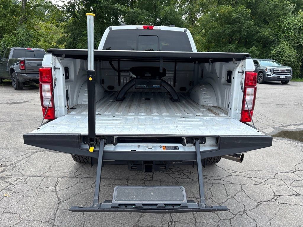 Used 2020 Ford F250 XLT w/ XLT Premium Package AWD/4WD image 13
