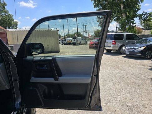 Used 2012 Toyota 4Runner SR5 RWD image 25