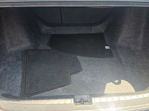 Used 2019 Honda Accord Sport image 12
