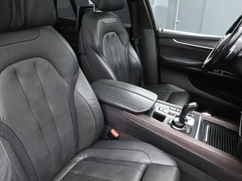 Used 2017 BMW X5 xDrive50i image 27