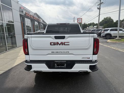 Used 2019 GMC Sierra 1500 AT4 w/ Technology Package AWD/4WD image 5