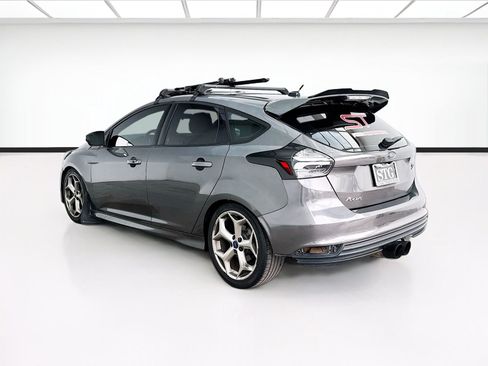 Used 2016 Ford Focus ST FWD image 6