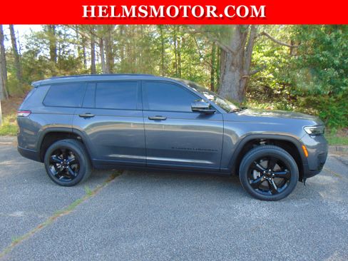 Certified 2024 Jeep Grand Cherokee L Altitude image 15