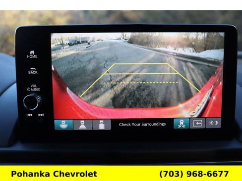 Used 2024 Honda Pilot Touring image 15