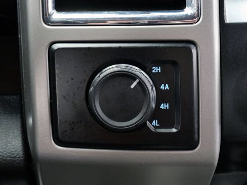 Used 2016 Ford F150 Lariat w/ Equipment Group 501A Mid AWD/4WD image 28