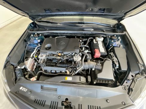 Used 2022 Toyota Camry LE FWD image 25