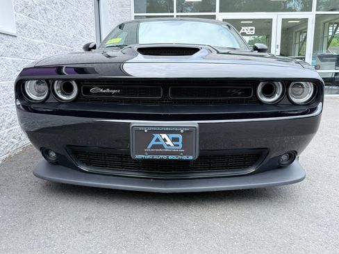 Used 2019 Dodge Challenger R/T Scat Pack w/ 1320 Drag Pack RWD image 9