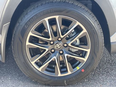 New 2026 Toyota Corolla Cross XLE image 9