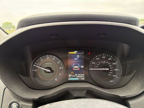 Used 2023 Subaru Crosstrek 2.0i Premium AWD/4WD image 13