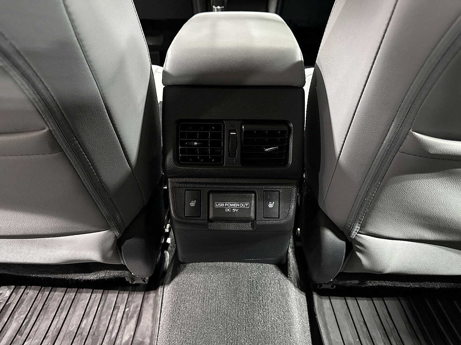 Used 2018 Subaru Legacy 2.5i Limited AWD/4WD image 30